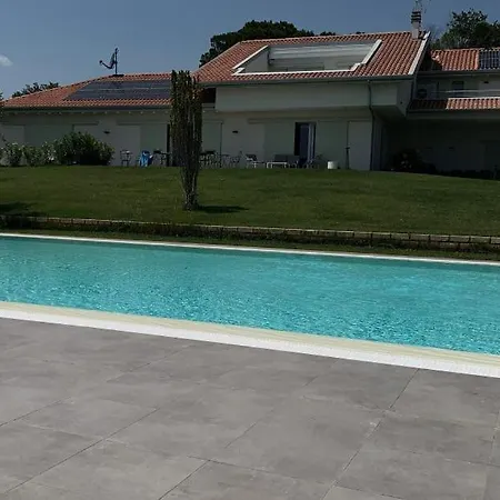 Athena Charme Nocleg ze śniadaniem Manerba del Garda